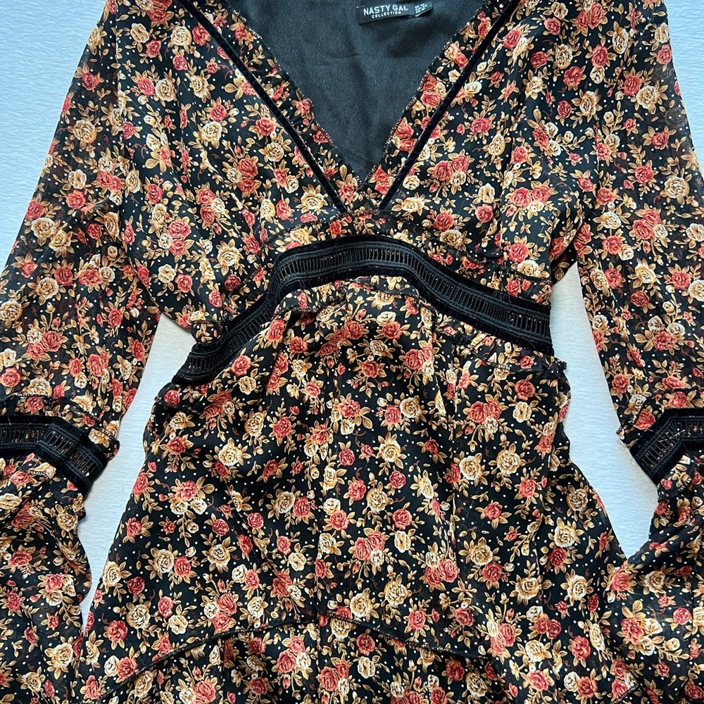 Nasty Gal “I’ll Be Bouquet” Floral Mini Dress